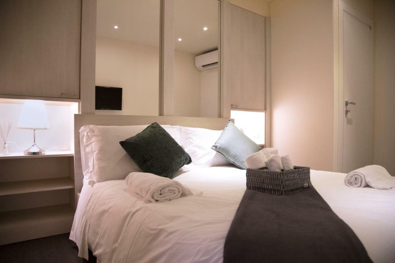 H-Aviva Giubbonari Apartment ローマ エクステリア 写真