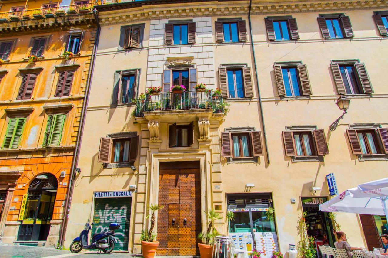 H-Aviva Giubbonari Apartment ローマ エクステリア 写真